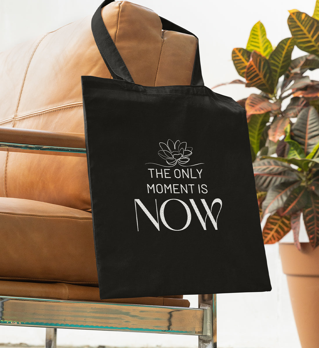 The only Moment is Now  - Jutebeutel